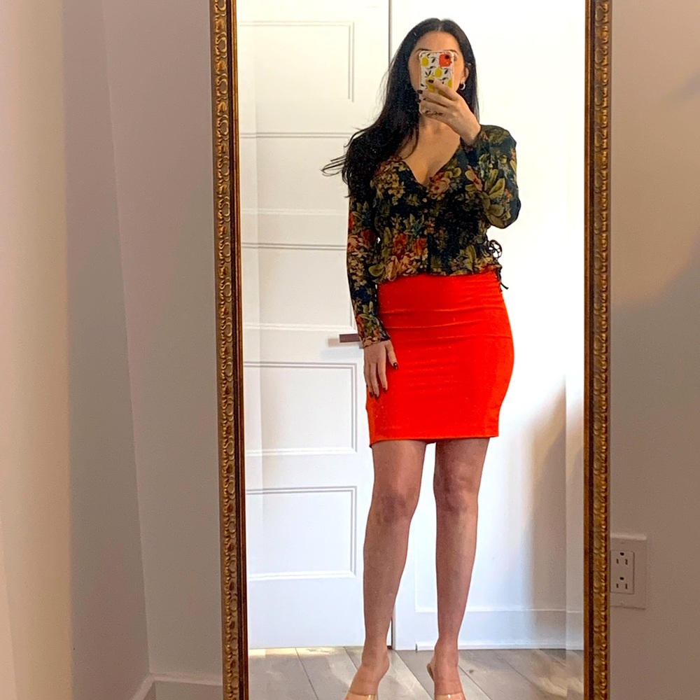 Cute H&M flowery blouse
